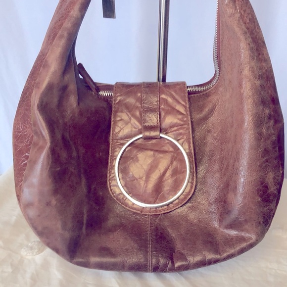 IRIS TYLER cognac brown distressed genuine leather shoulder handbag. - Picture 2 of 15